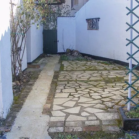 度假居 Three-bedroom Holiday In 勒维雅昂