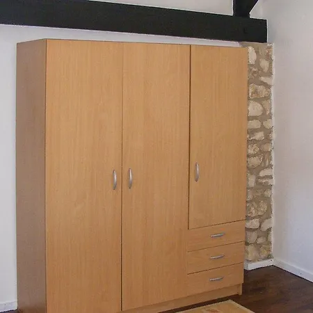 Three-bedroom Holiday In 度假居 *